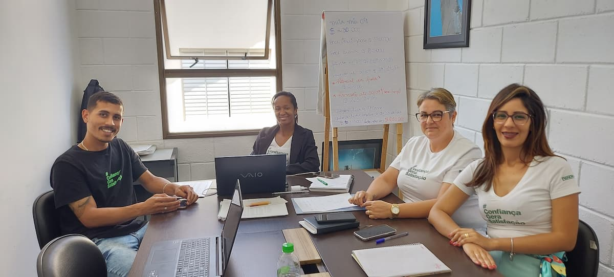 Equipe Panorama em treinamento